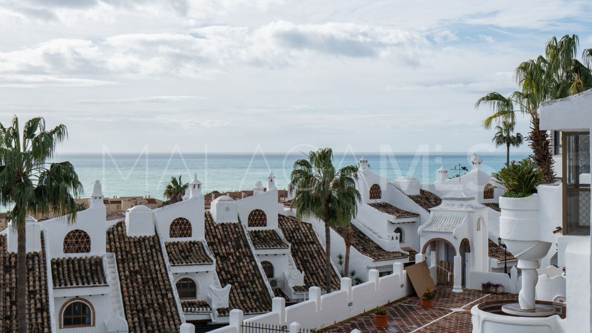 Radhus for sale in Torrequebrada