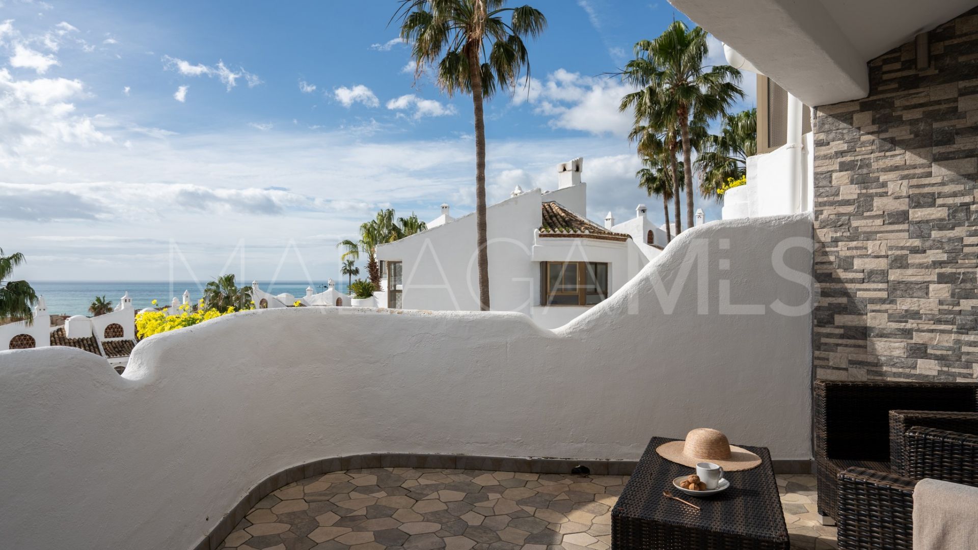 Radhus for sale in Torrequebrada