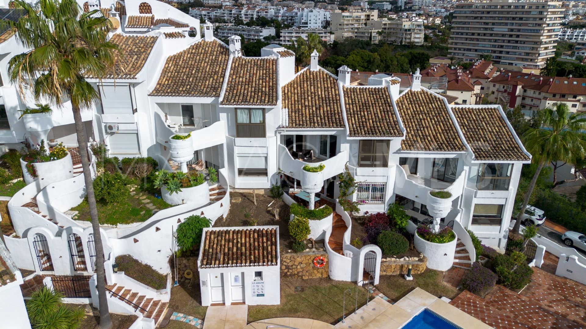 Radhus for sale in Torrequebrada