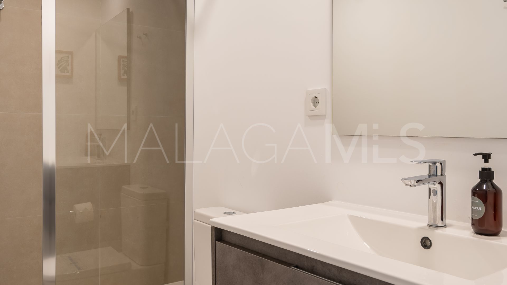 Apartamento for sale with 2 bedrooms in Fuengirola