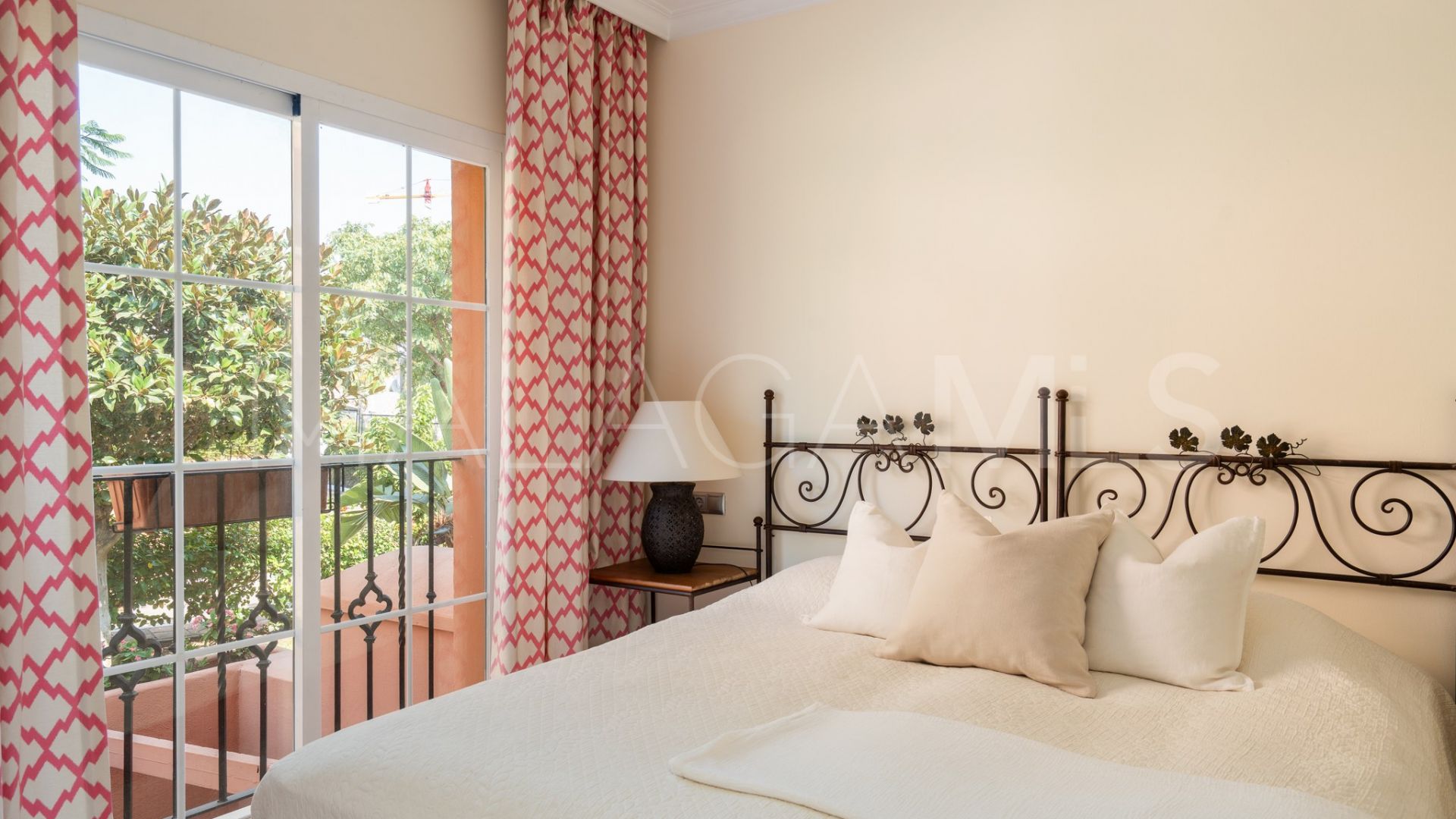 Apartamento for sale in Andalucia Alta