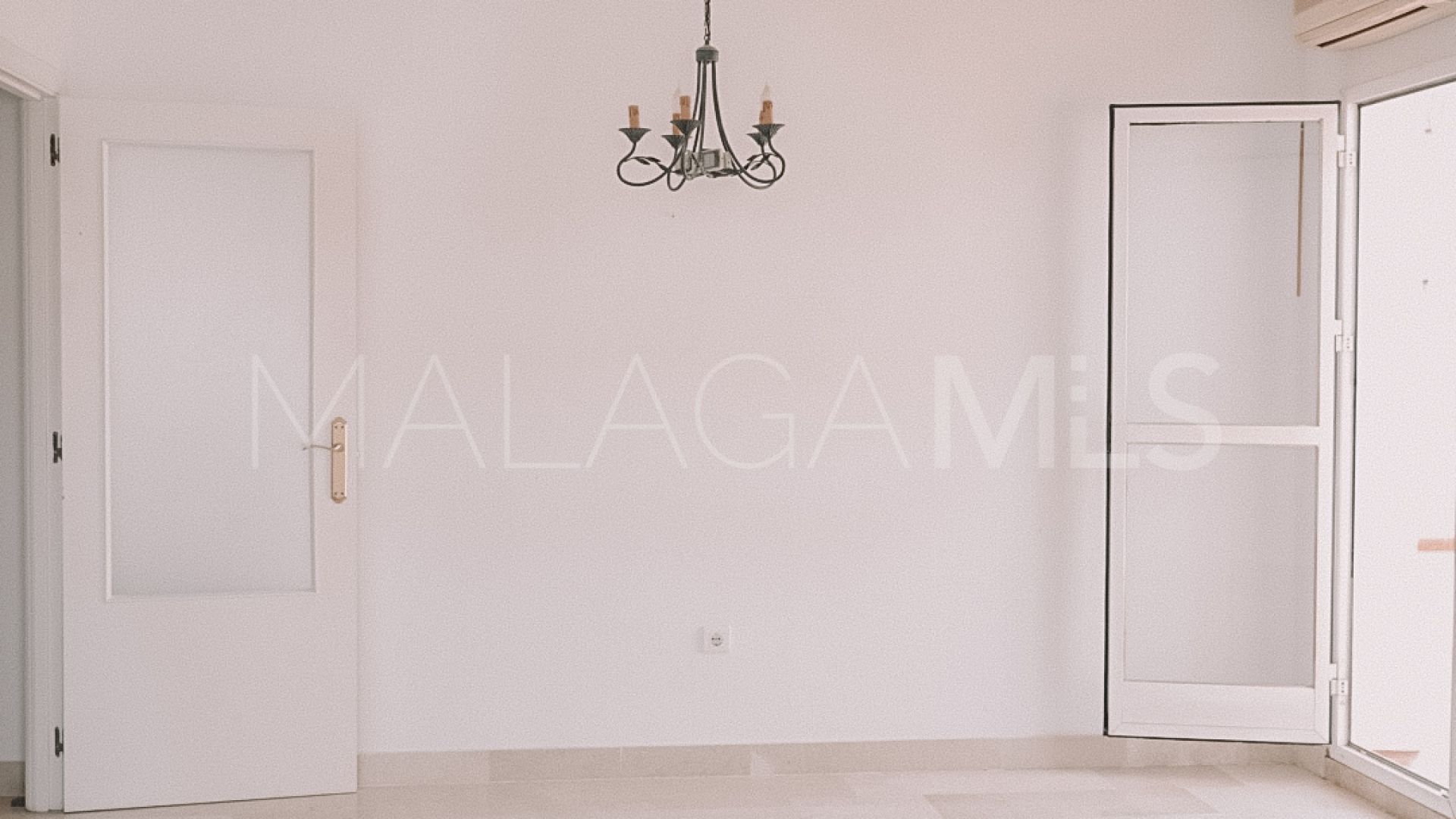 Los Pacos 2 bedrooms penthouse for sale