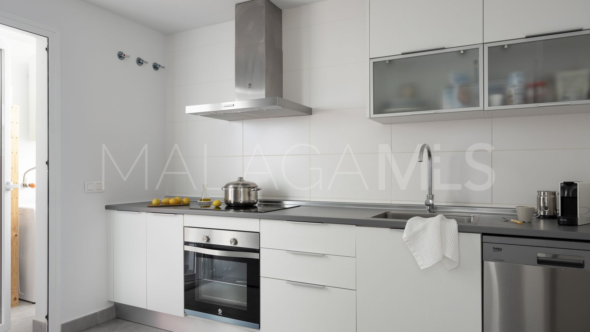 Apartamento de 2 bedrooms a la venta in Estepona Ciudad