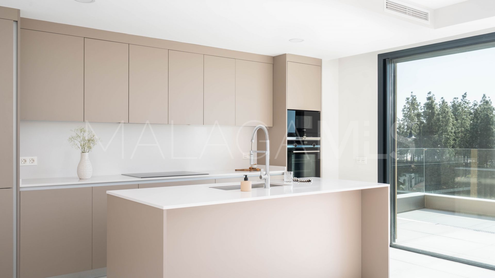 Adosado for sale in El Chaparral de 3 bedrooms
