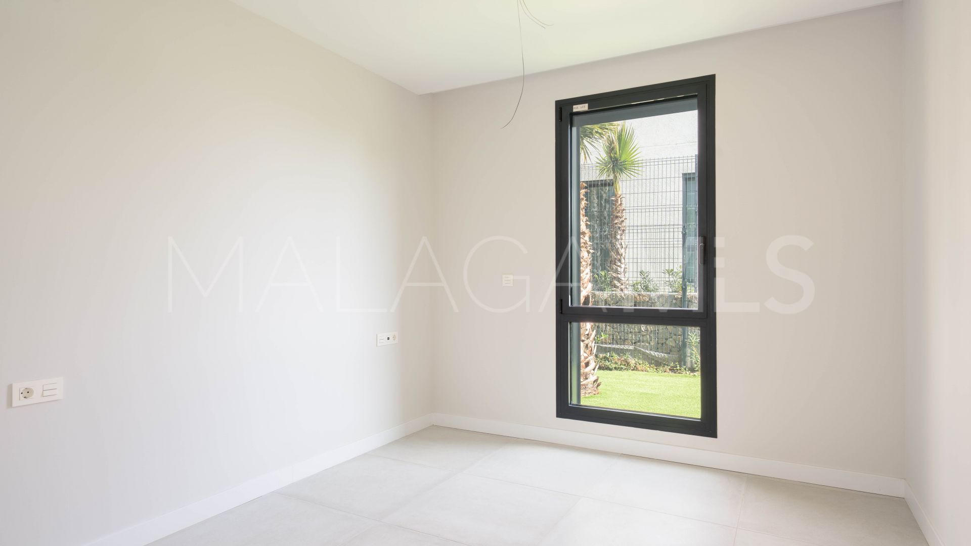 Buy 3 bedrooms town house in El Chaparral