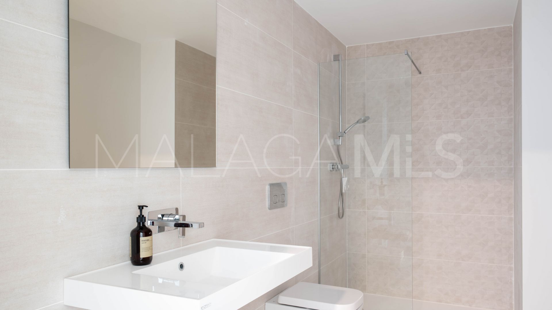 Adosado for sale in El Chaparral de 3 bedrooms
