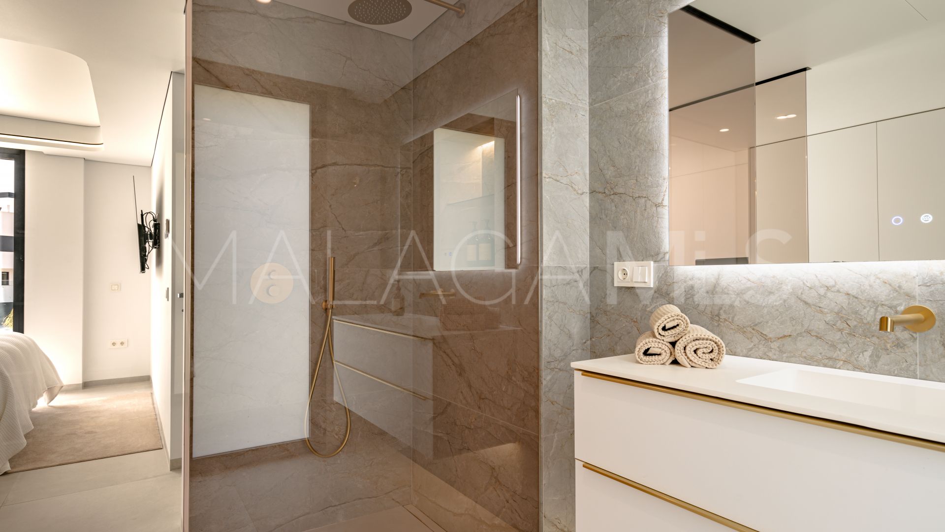 Villa for sale in Cala de Mijas