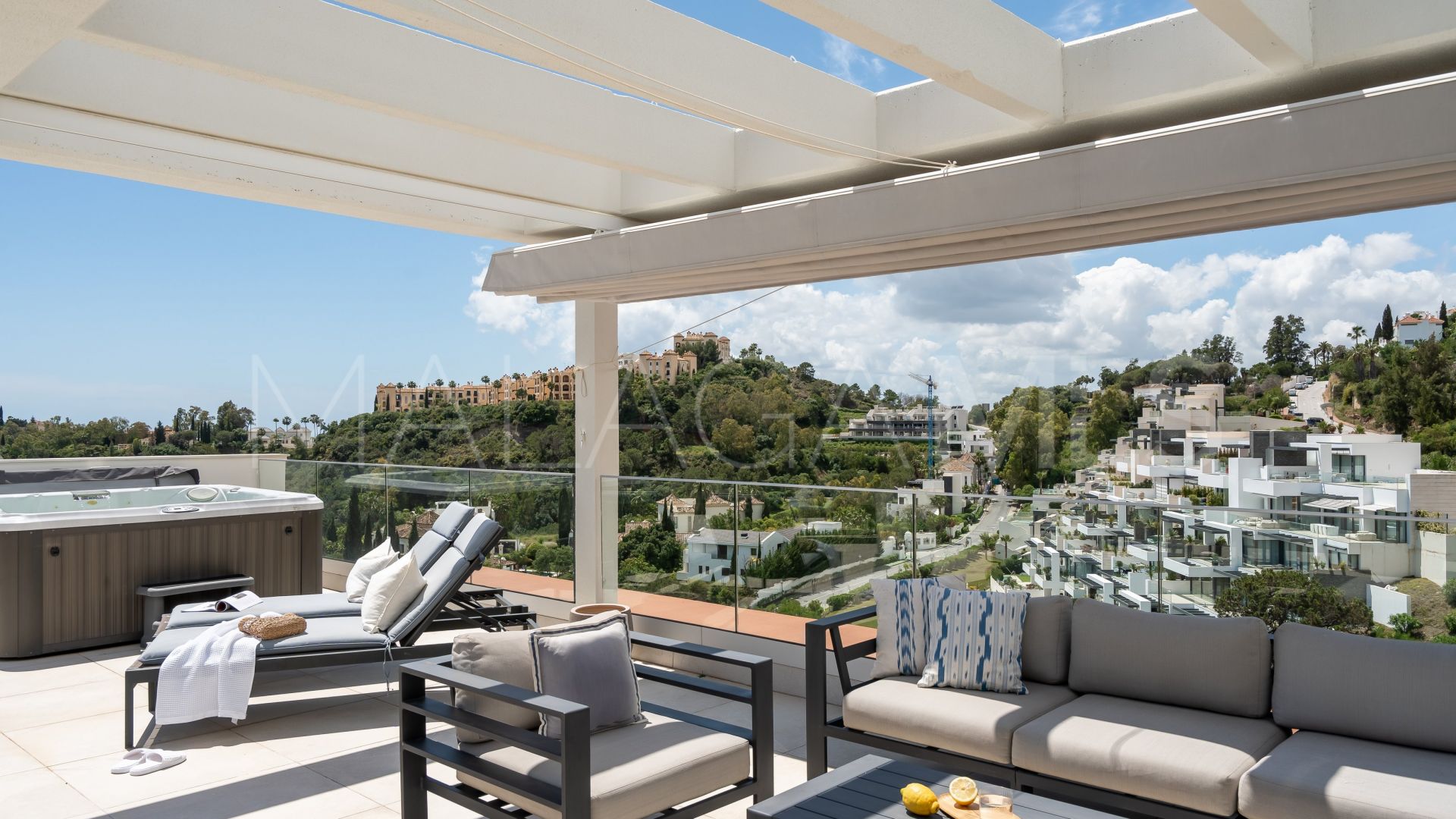 Penthaus for sale in Alborada Homes