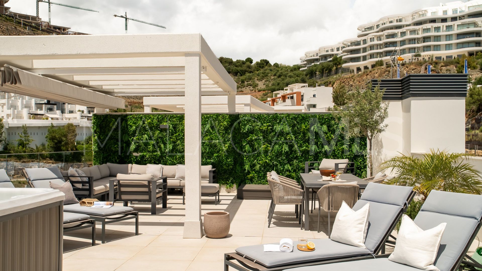 Penthaus for sale in Alborada Homes