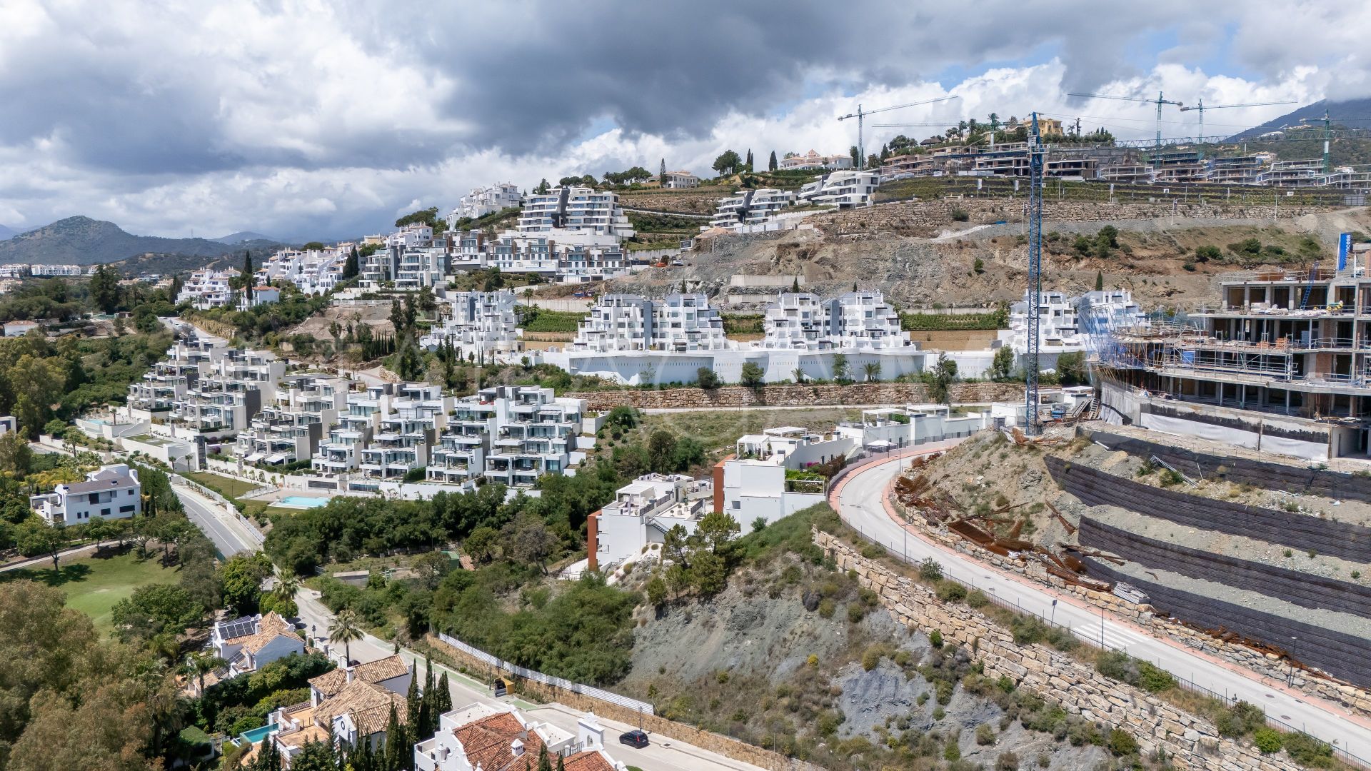 Penthaus for sale in Alborada Homes