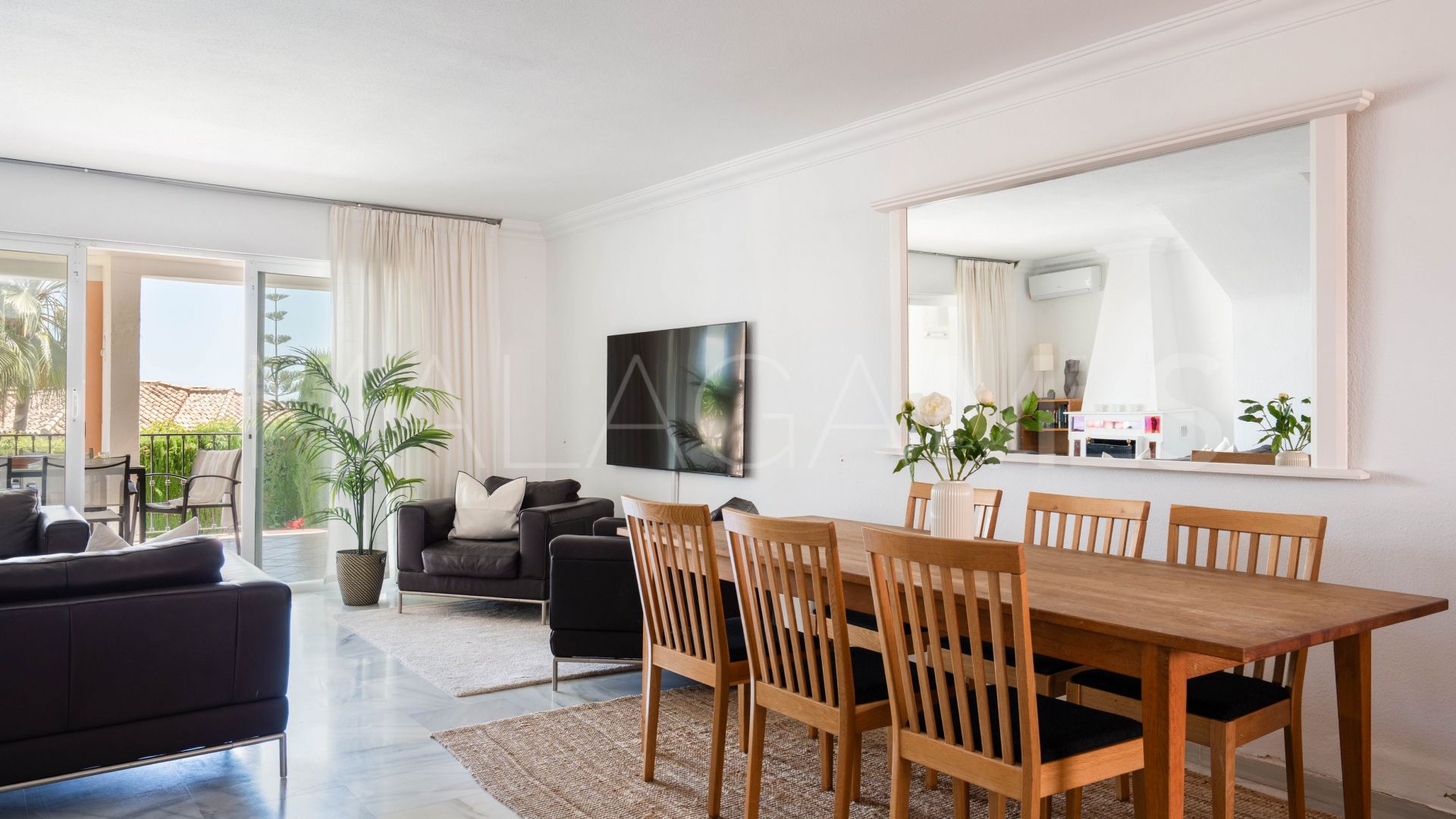 Radhus for sale in Nueva Atalaya