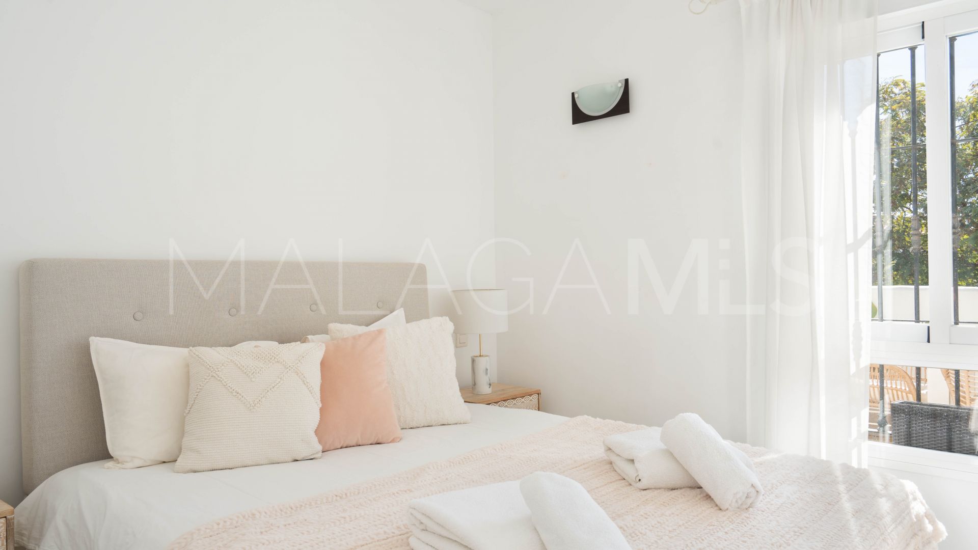 For sale Los Naranjos de Marbella duplex penthouse