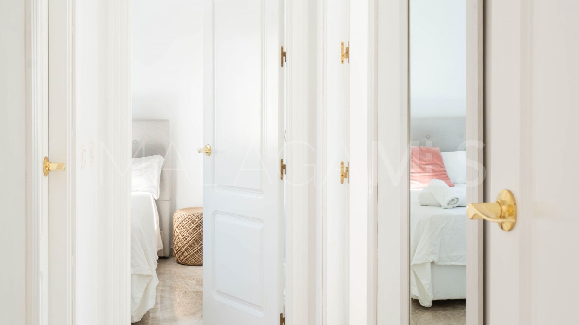 For sale Los Naranjos de Marbella duplex penthouse