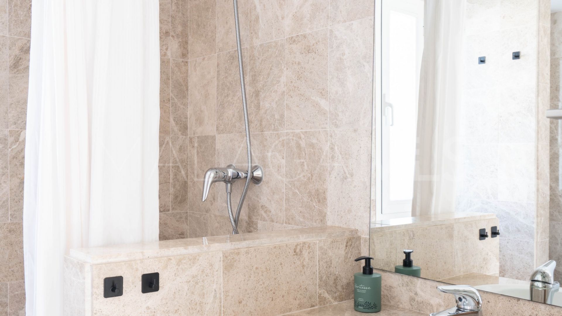 For sale Los Naranjos de Marbella duplex penthouse