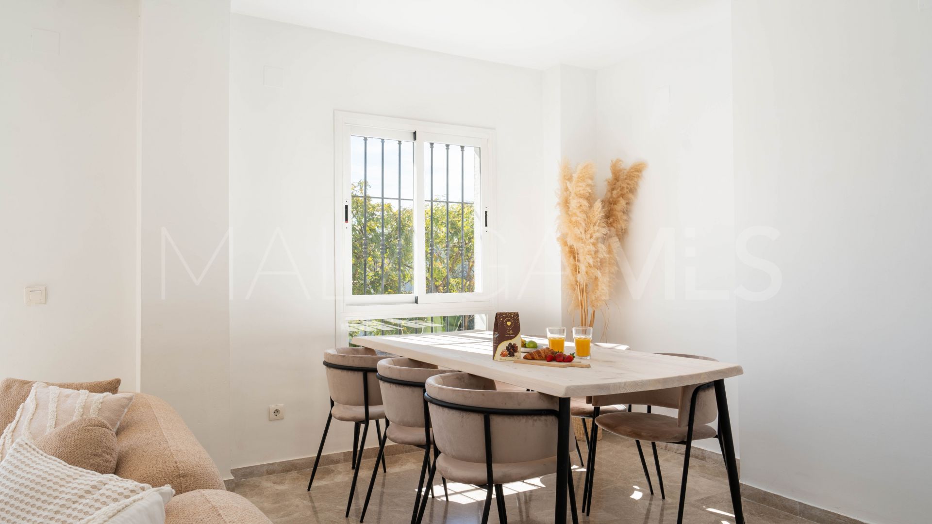 For sale Los Naranjos de Marbella duplex penthouse