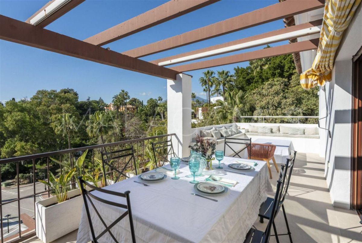 Buy apartamento in Marbella Ciudad de 3 bedrooms