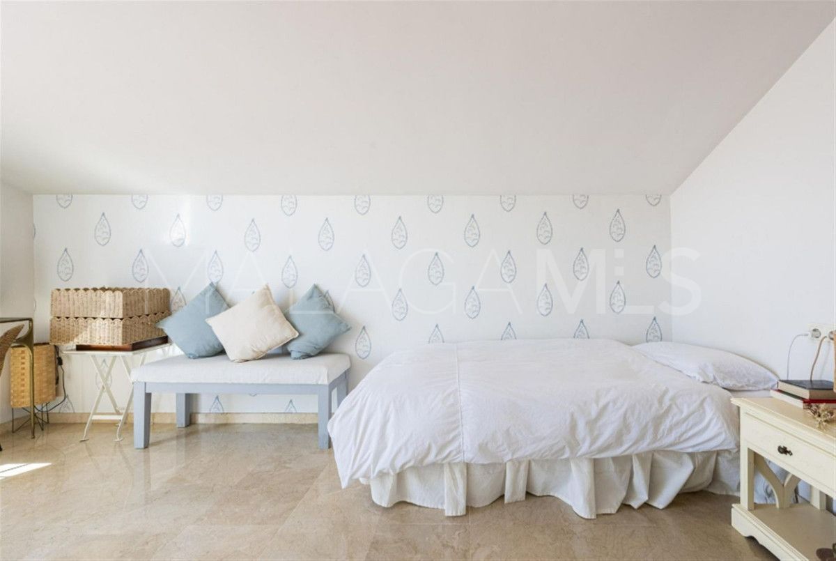 Buy apartamento in Marbella Ciudad de 3 bedrooms