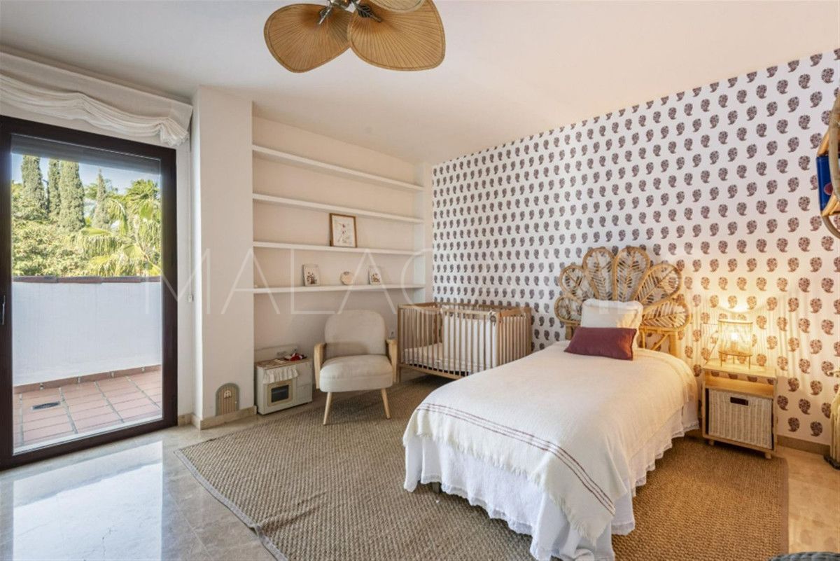 Buy apartamento in Marbella Ciudad de 3 bedrooms