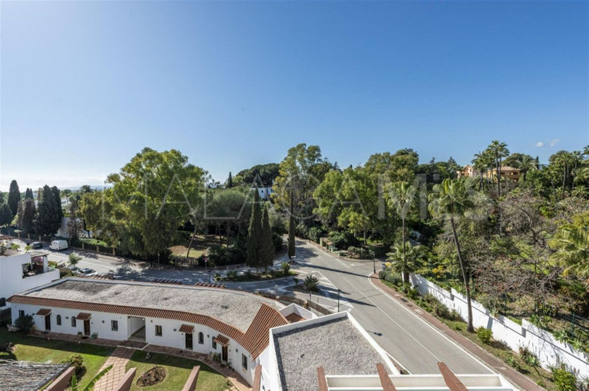 Buy apartamento in Marbella Ciudad de 3 bedrooms