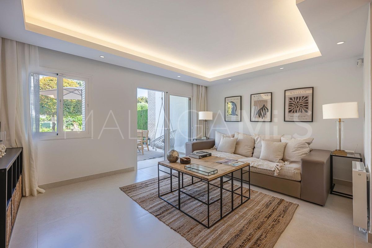 Reihenhaus for sale in Nueva Andalucia