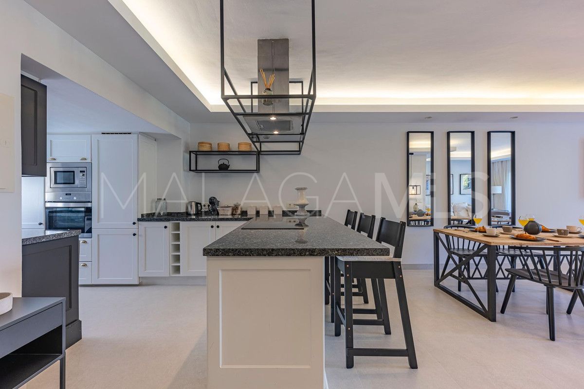 Reihenhaus for sale in Nueva Andalucia