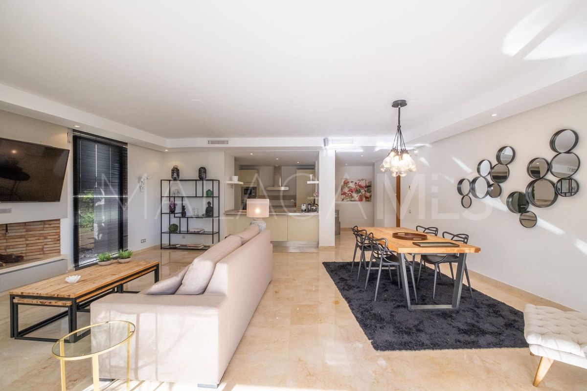 Markplanslägenhet for sale in Sierra Blanca