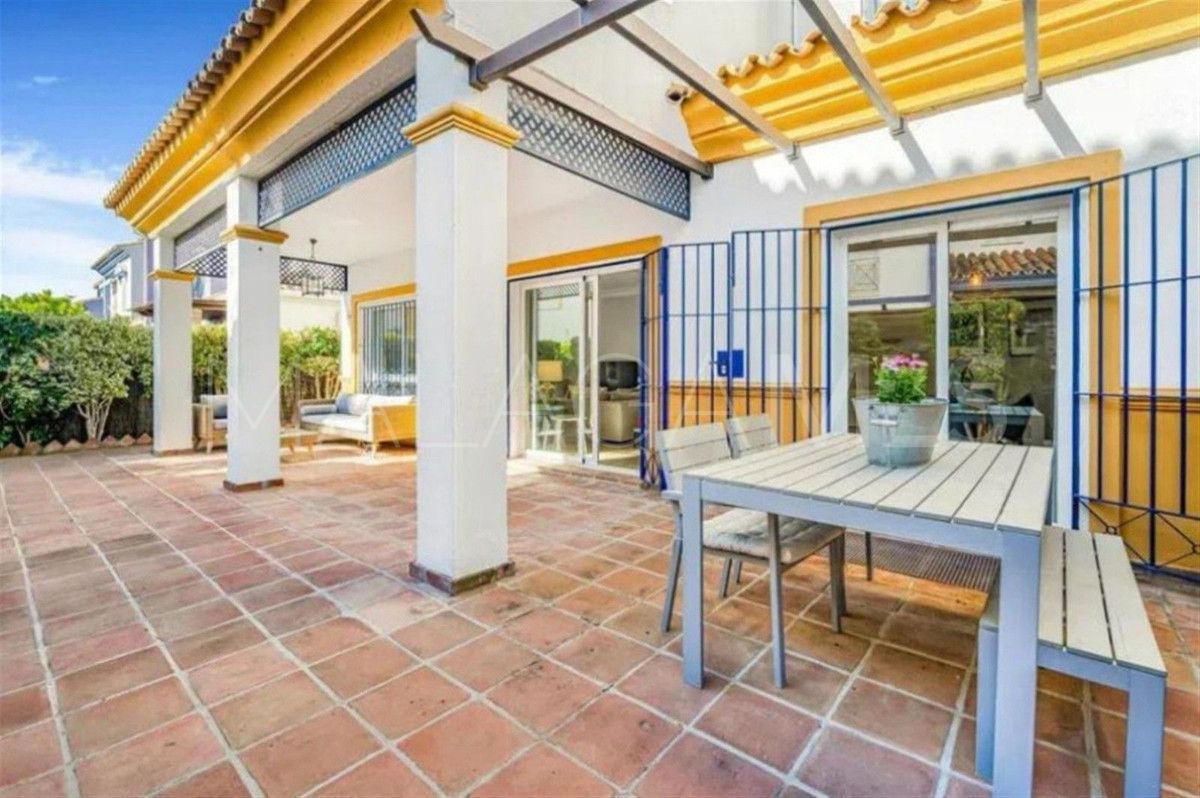 Reihenhaus for sale in San Pedro de Alcantara