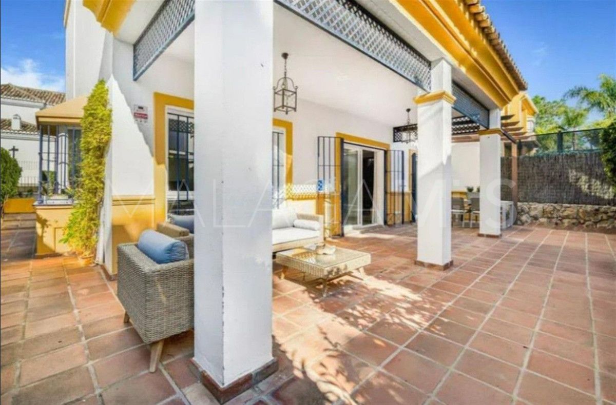 Reihenhaus for sale in San Pedro de Alcantara