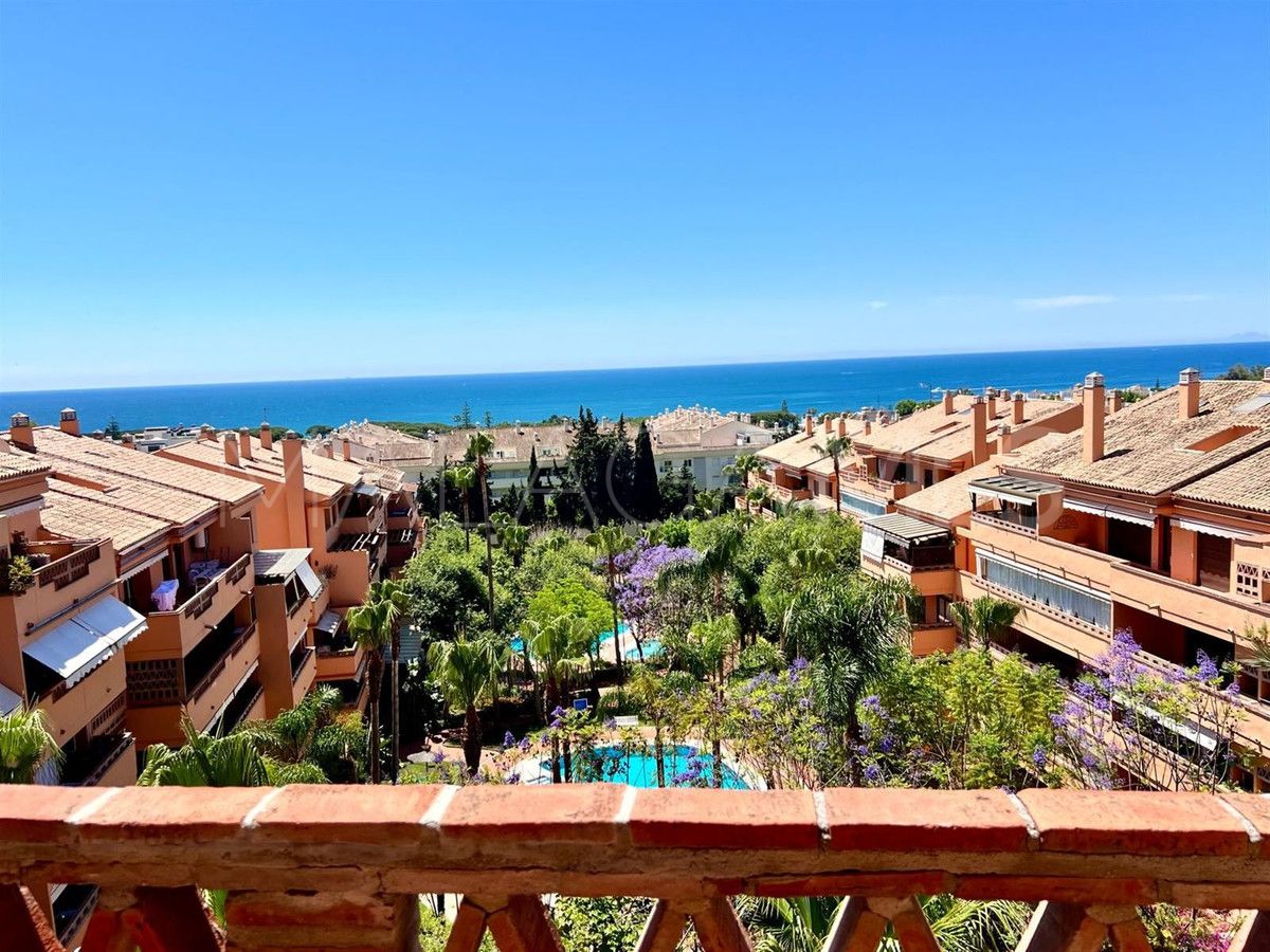 Apartment in Marbella Golden Mile for sale