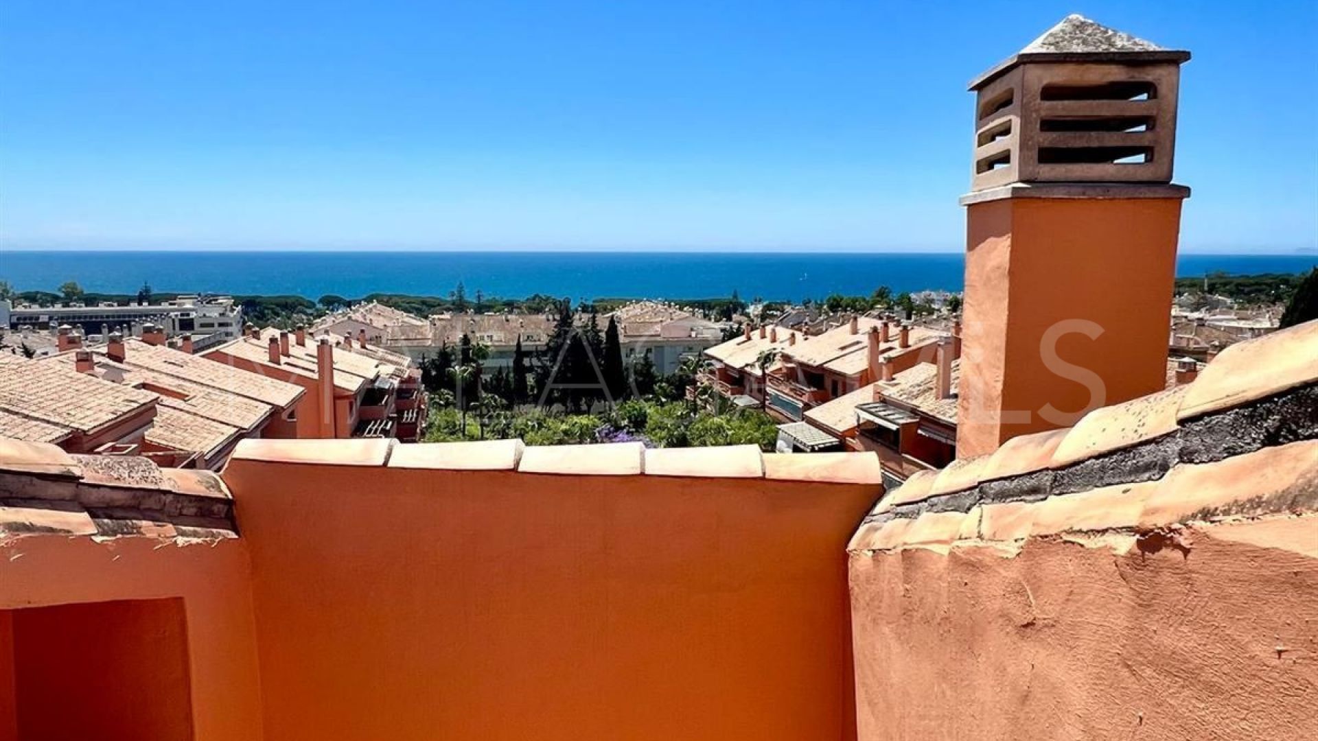 Apartment in Marbella Golden Mile for sale
