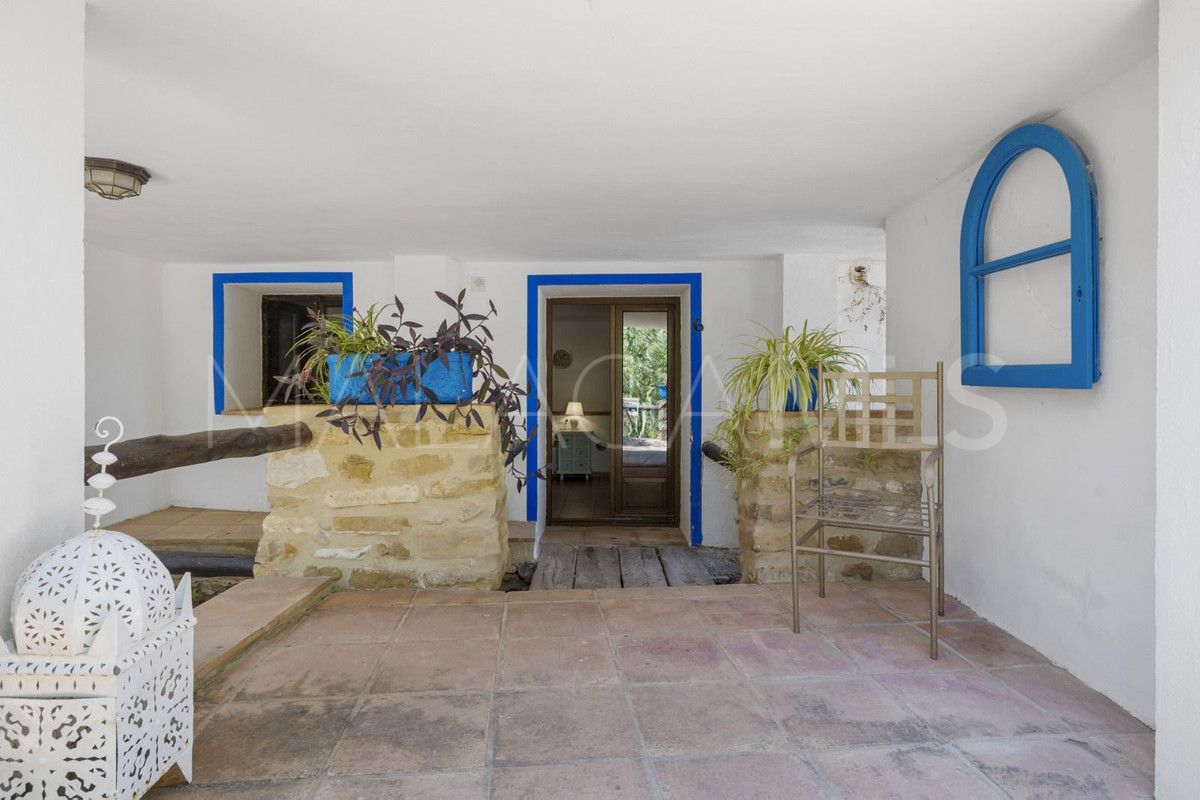 Hôtel for sale in Cortes de la Frontera