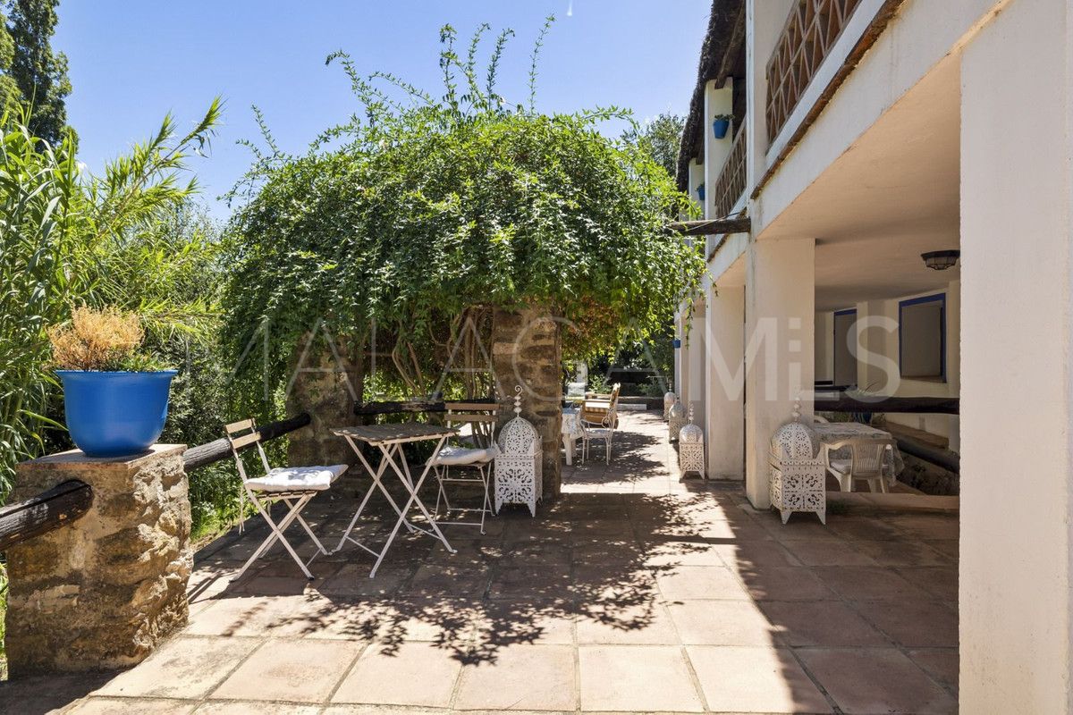 Hôtel for sale in Cortes de la Frontera