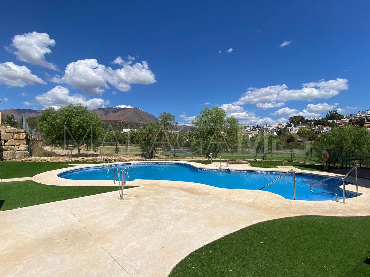 Penthouse for sale in Estepona