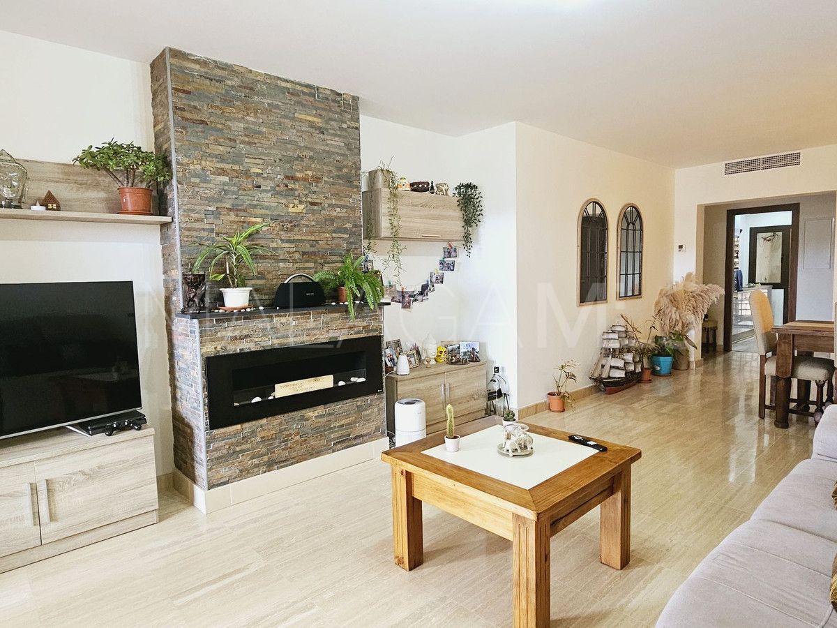 Penthouse for sale in Estepona