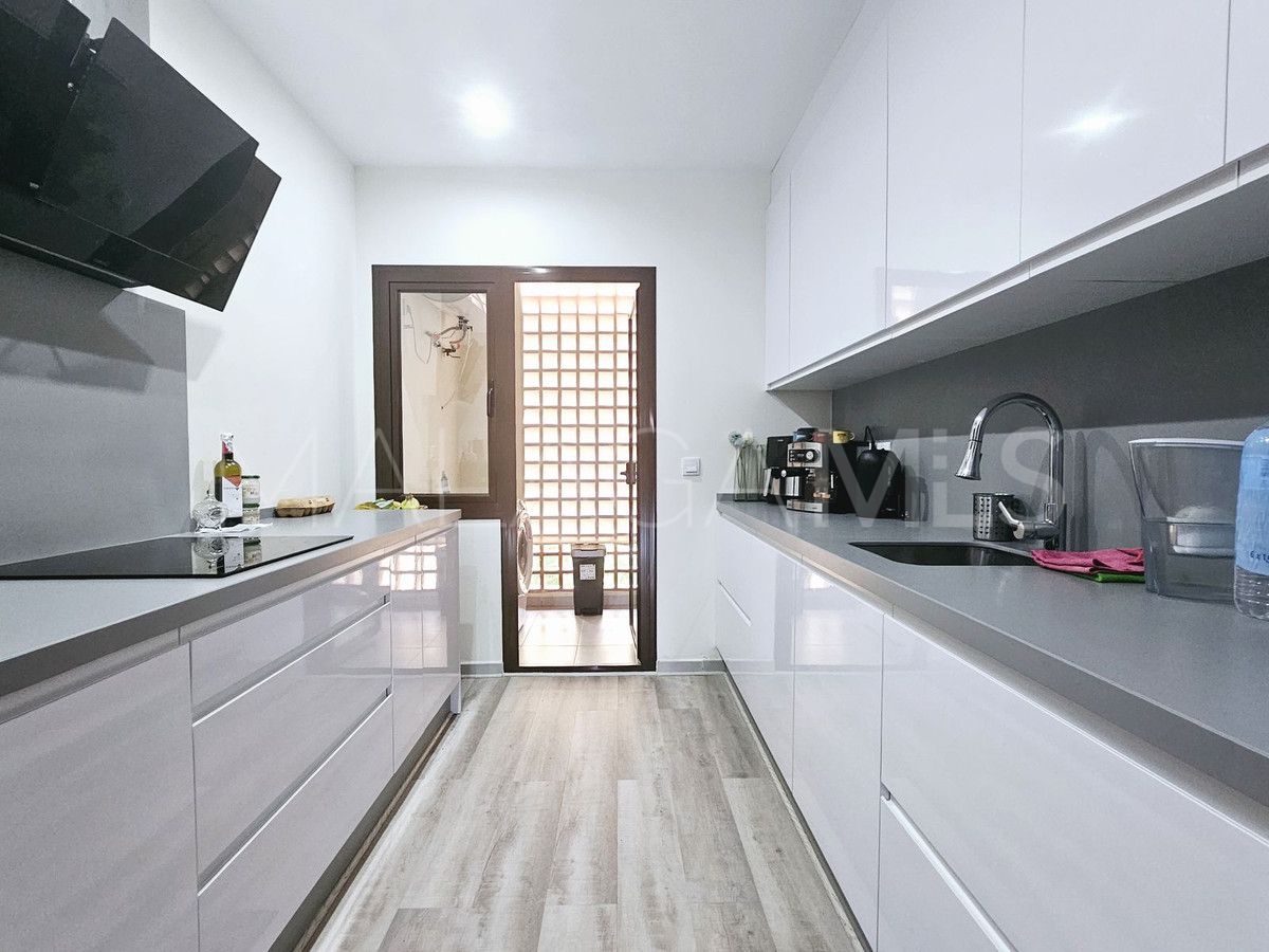Penthouse for sale in Estepona