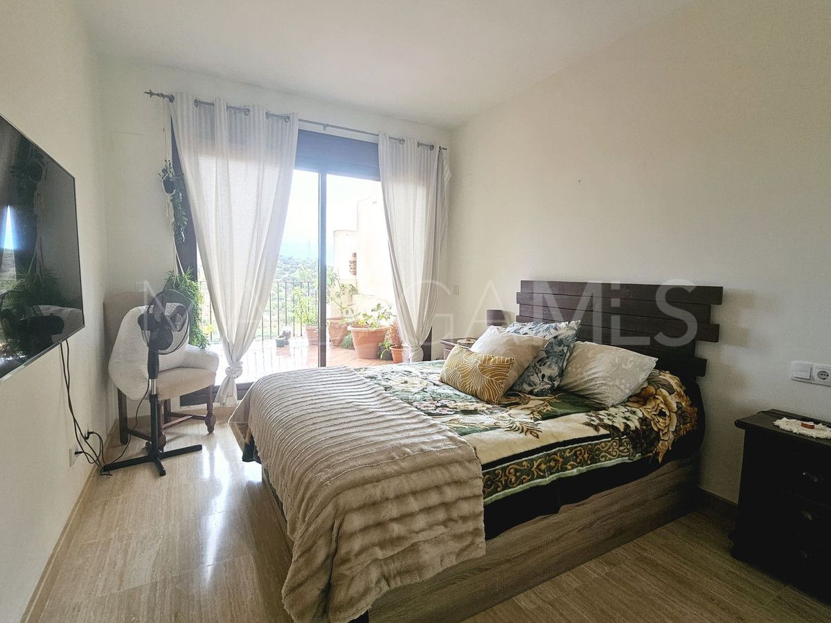 Penthouse for sale in Estepona