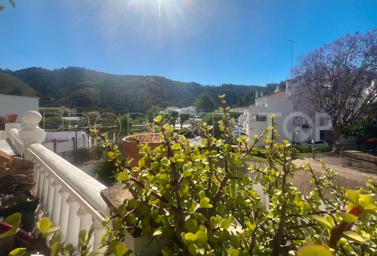 Benahavis, villa a la venta de 4 dormitorios