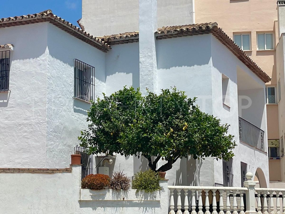 Benahavis, villa a la venta de 4 dormitorios