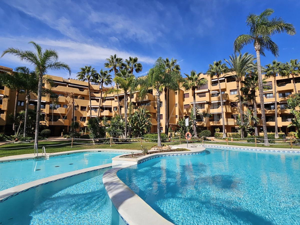 Buy 2 bedrooms apartment in Costalita