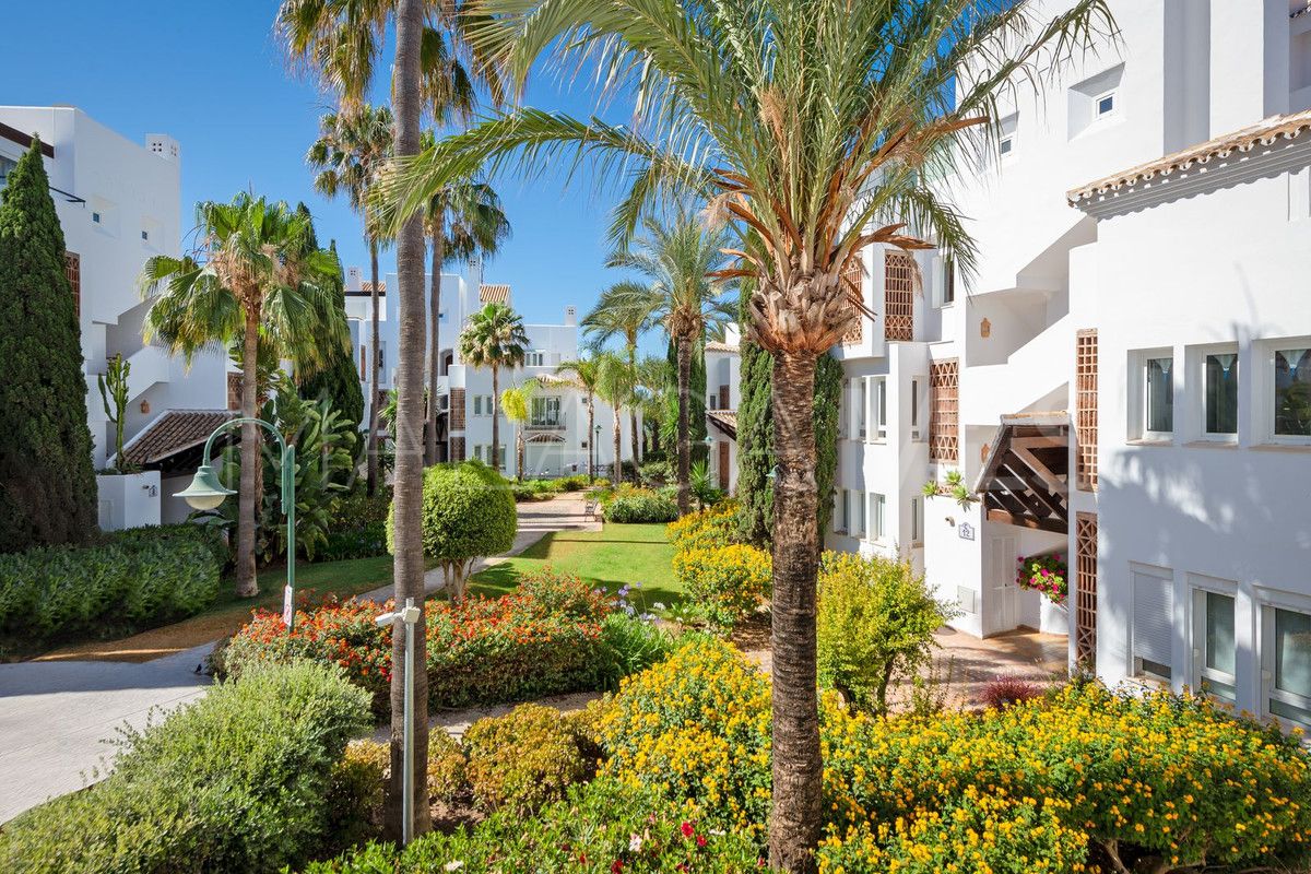 Buy Los Monteros apartment with 3 bedrooms