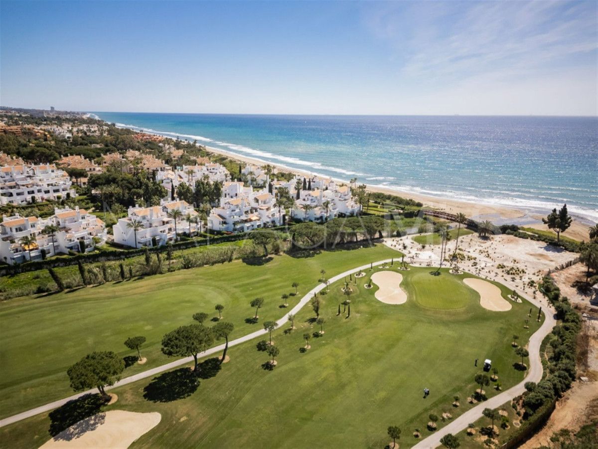 3 bedrooms Los Monteros apartment for sale