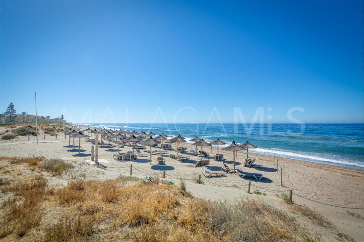 3 bedrooms Los Monteros apartment for sale