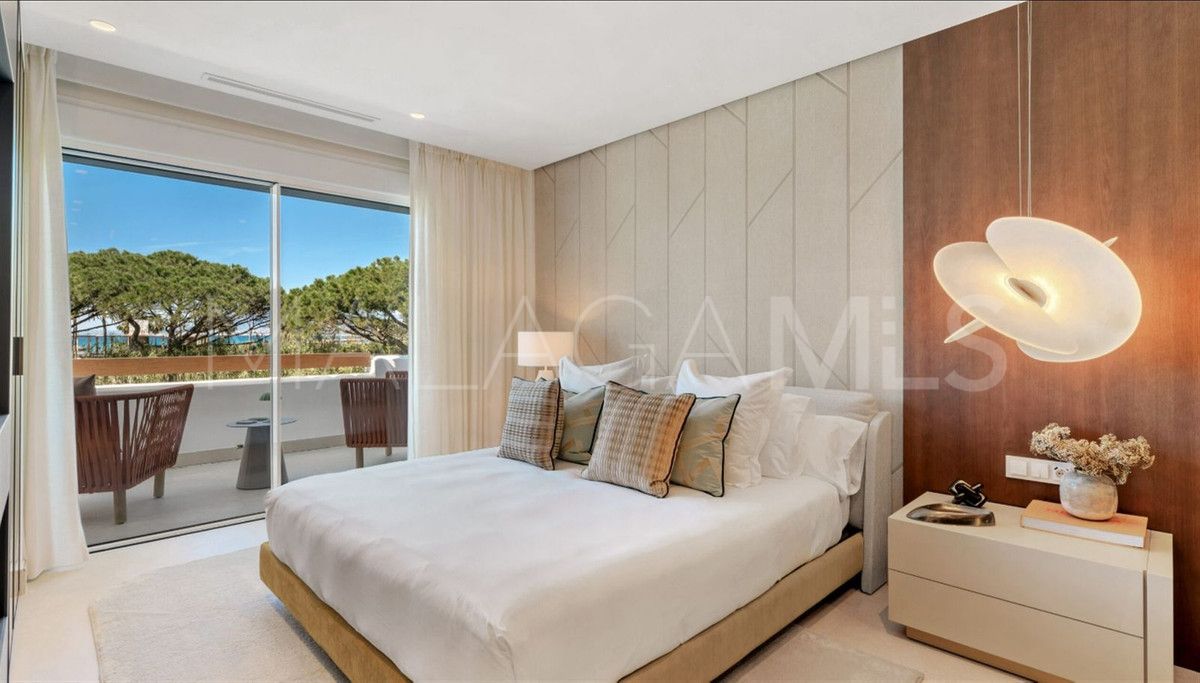 3 bedrooms Los Monteros apartment for sale