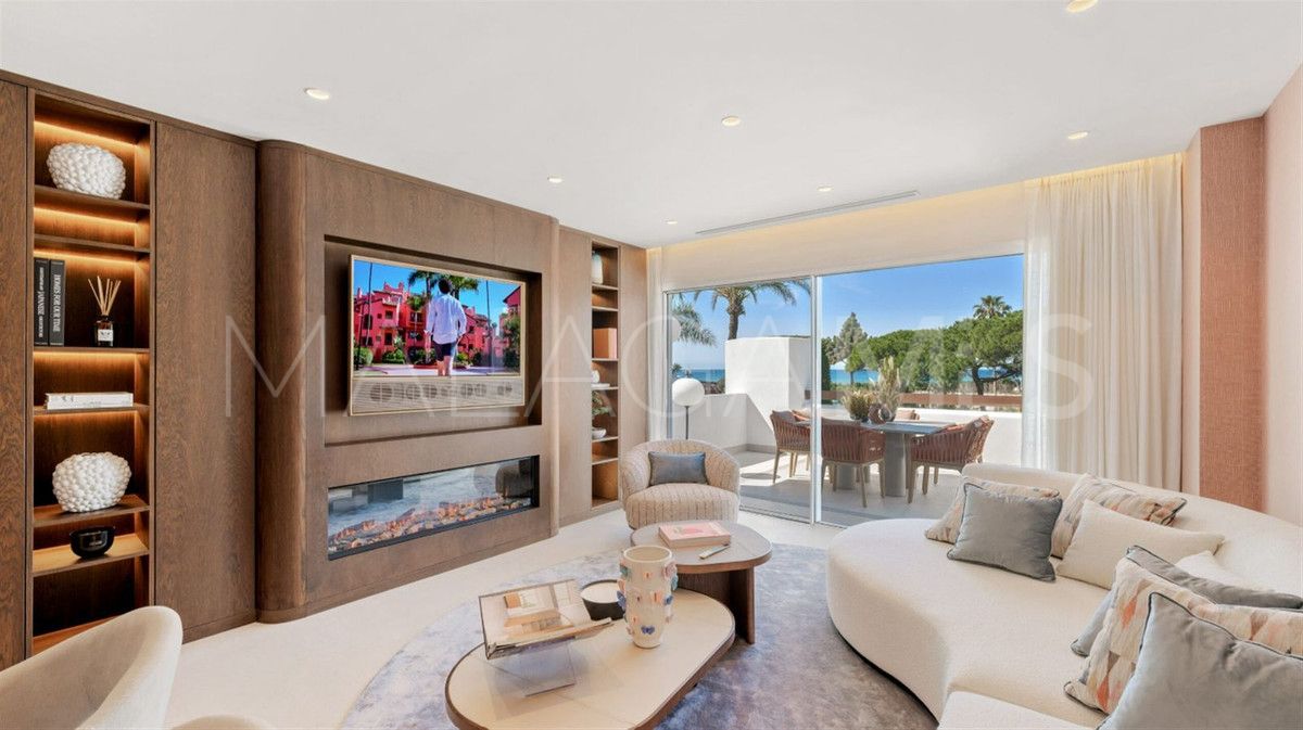 3 bedrooms Los Monteros apartment for sale