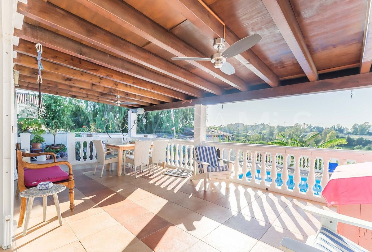 Villa for sale in Guadalmina Alta