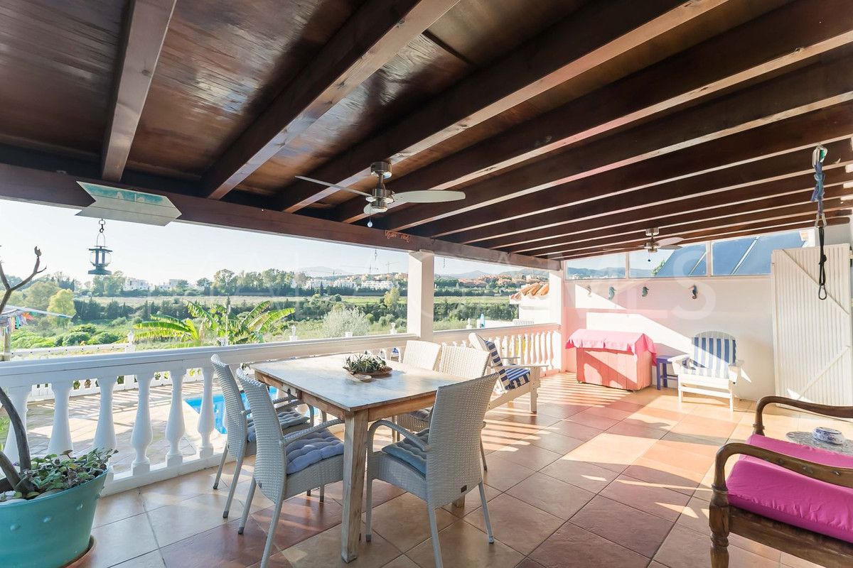 Villa for sale in Guadalmina Alta