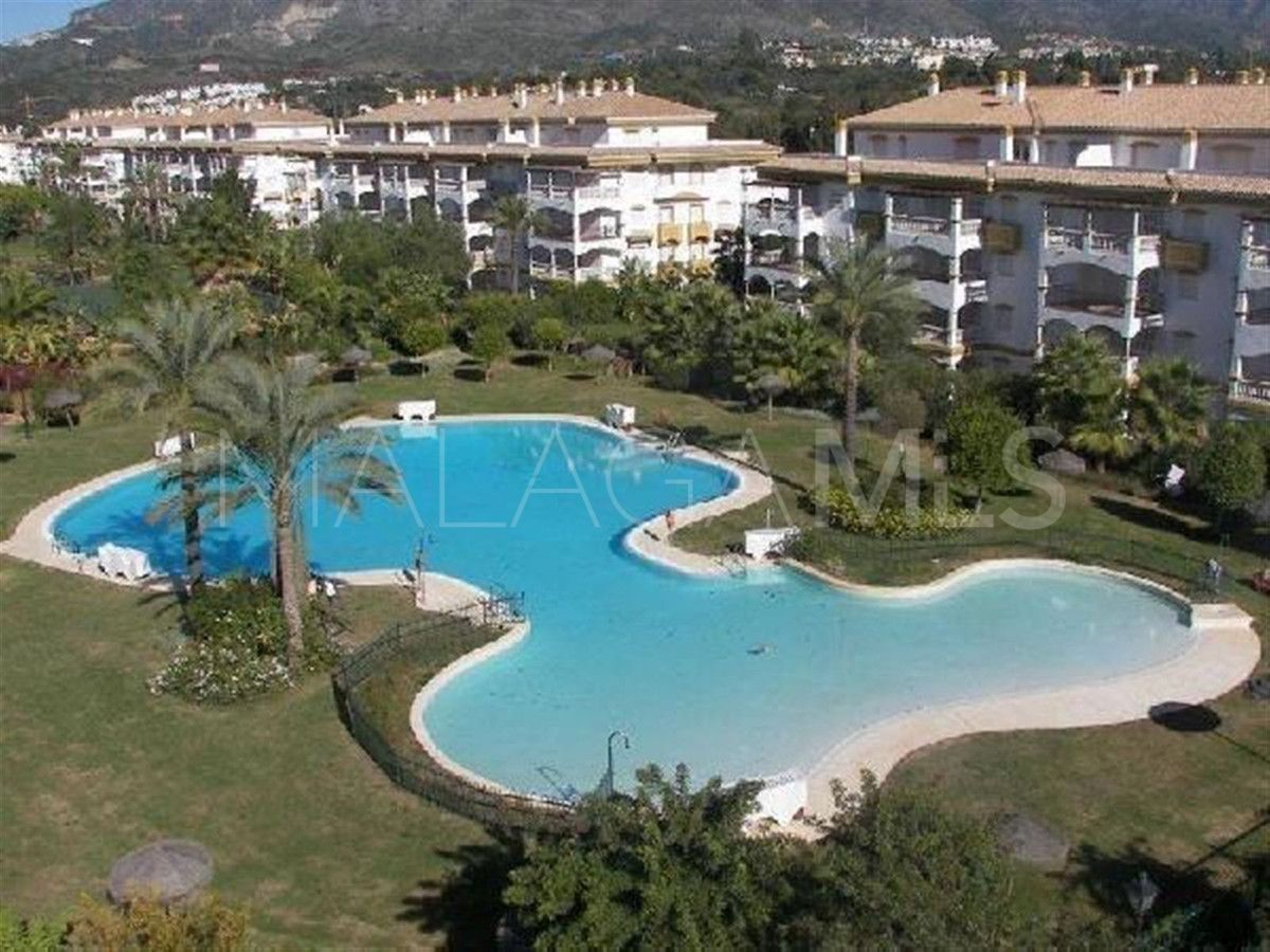 Buy Marbella - Puerto Banus 3 bedrooms penthouse