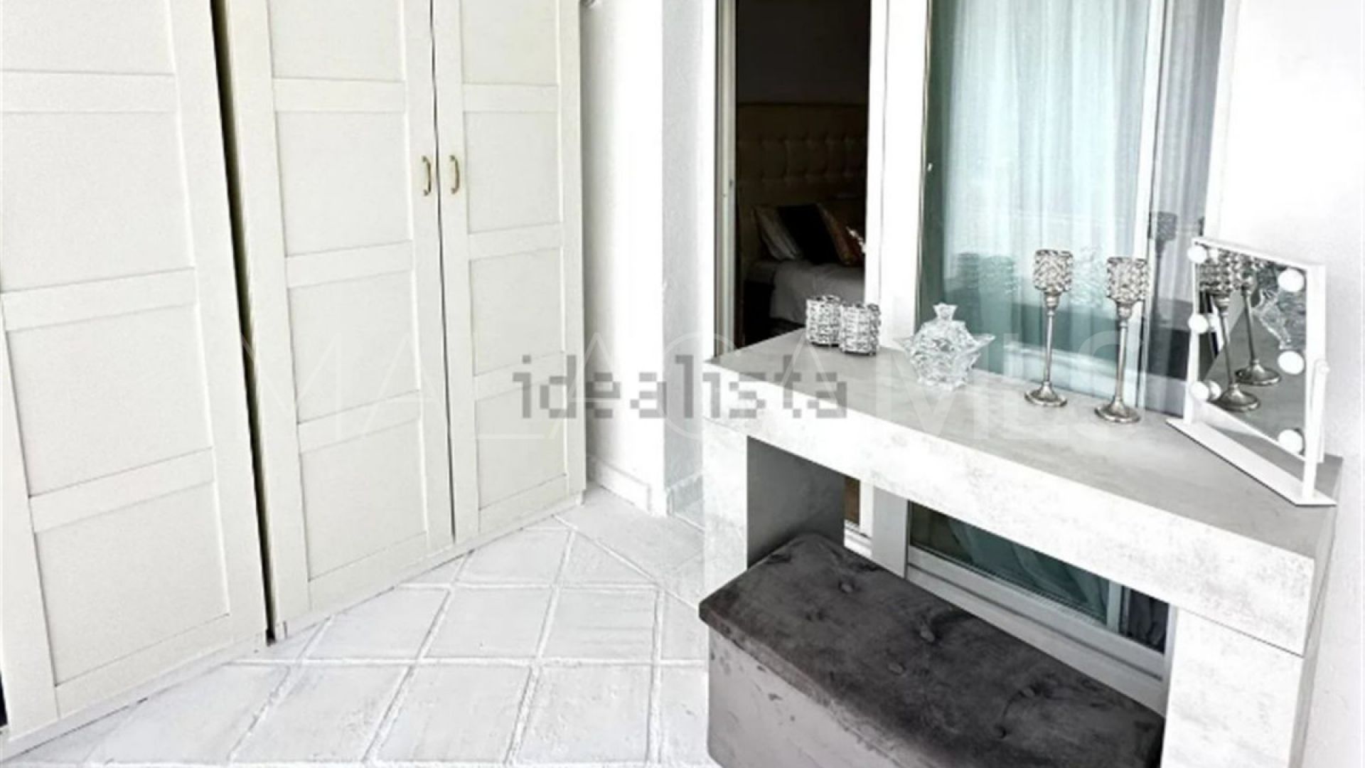 Apartamento planta baja for sale in Guadalmina Alta de 2 bedrooms