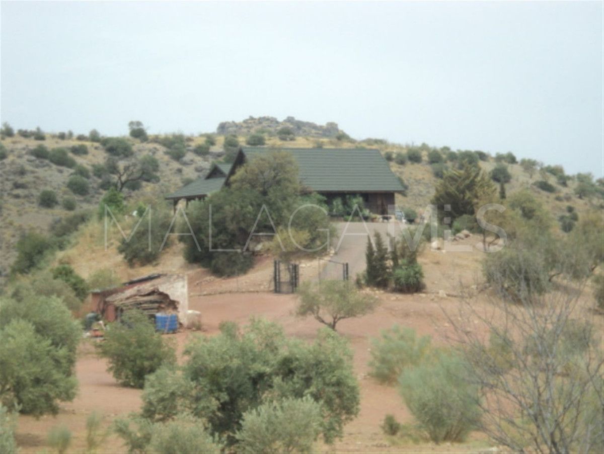Buy villa de 3 bedrooms in Ardales