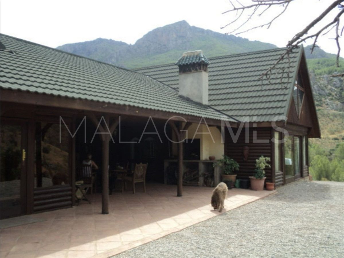 Buy villa de 3 bedrooms in Ardales